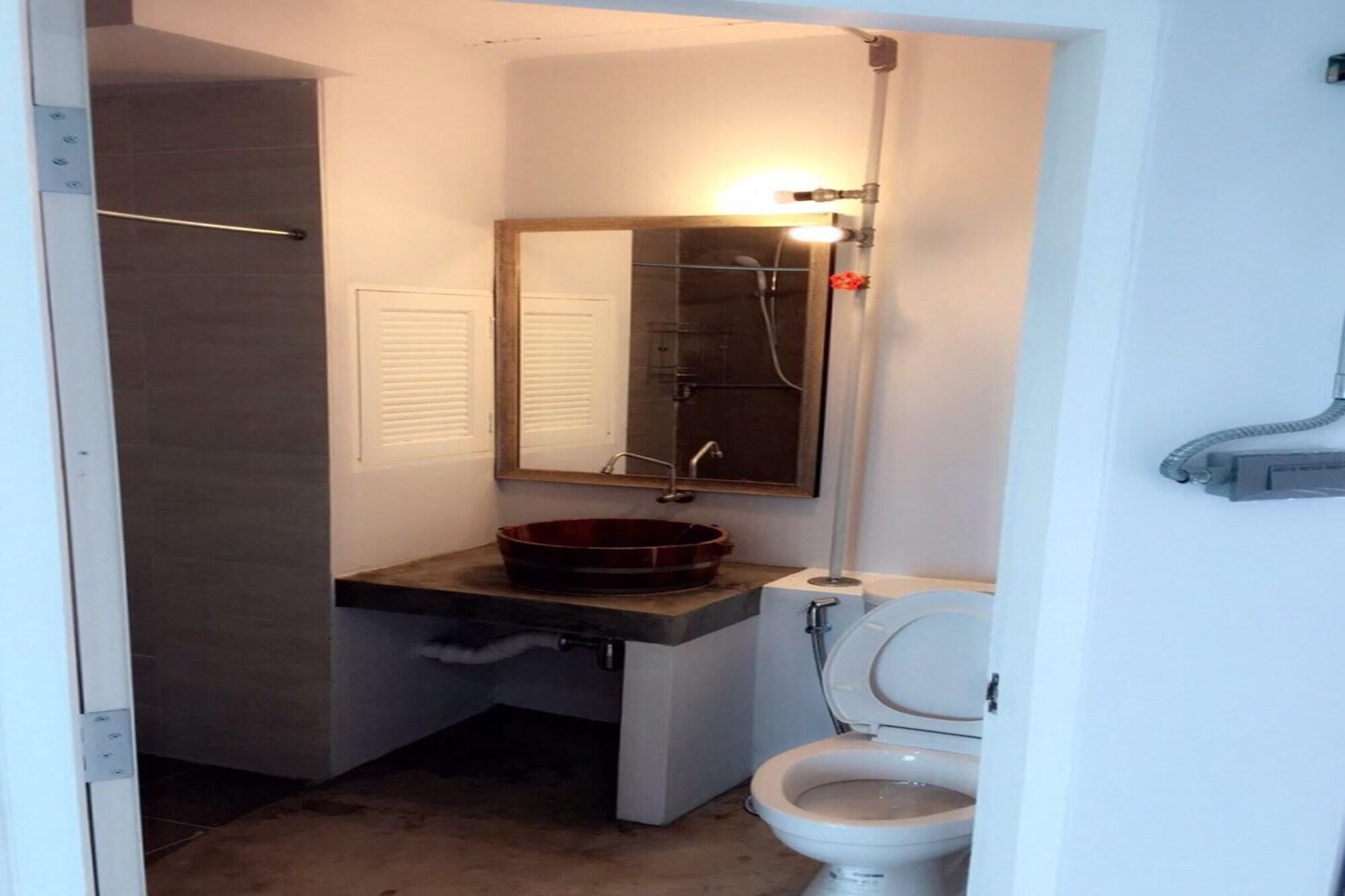 מלון צ'יאנג מאי Rinrada Loft Resident מראה חיצוני תמונה