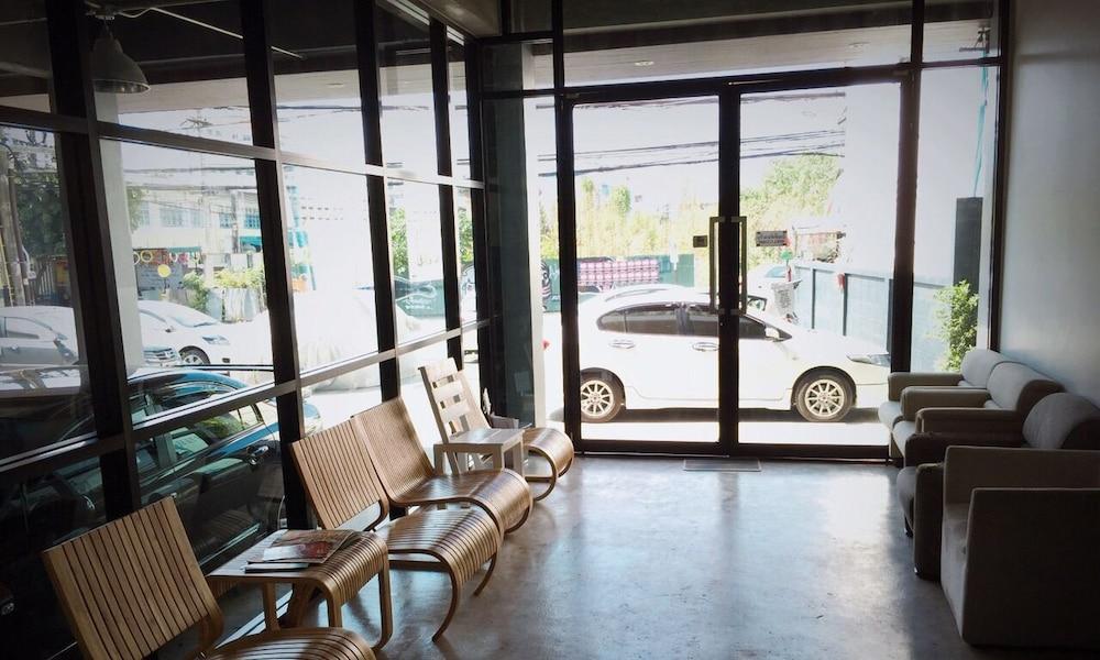 מלון צ'יאנג מאי Rinrada Loft Resident מראה חיצוני תמונה